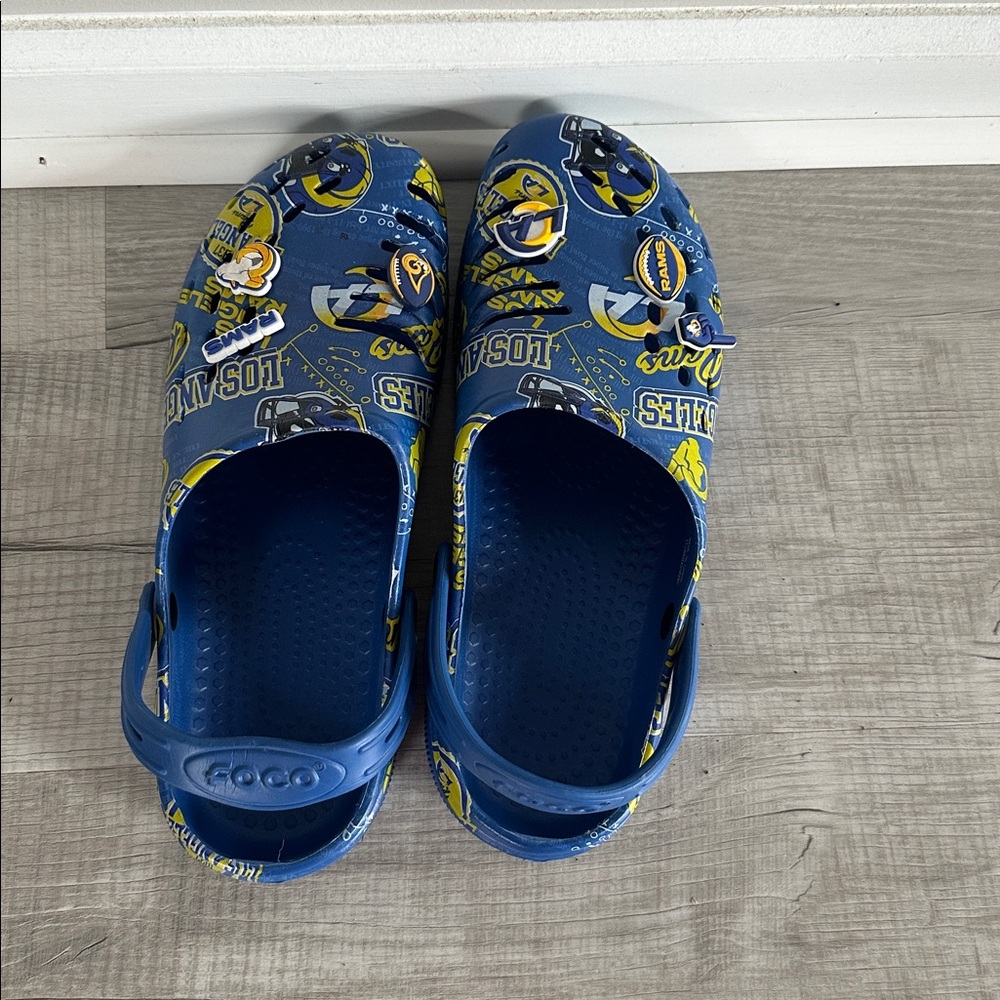 Blue Graphic Men's Clogs - Picture 7 of 7